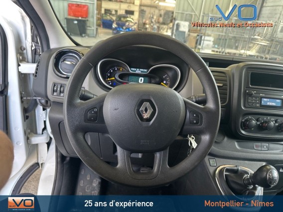 Aperçu de la photo 10 du véhicule RENAULT TRAFIC FOURGON