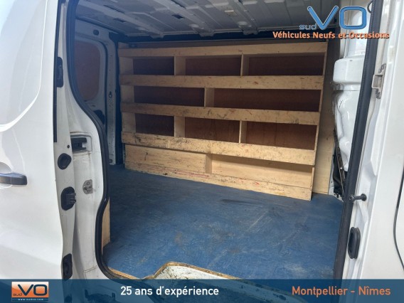 Aperçu de la photo 21 du véhicule RENAULT TRAFIC FOURGON