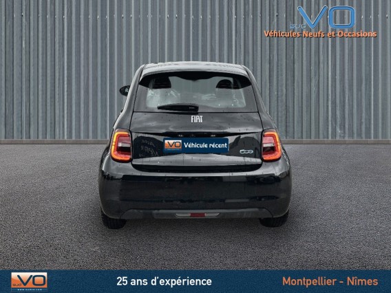 Aperçu de la photo 6 du véhicule FIAT 500e BERLINE MY22 SERIE 1 STEP 2