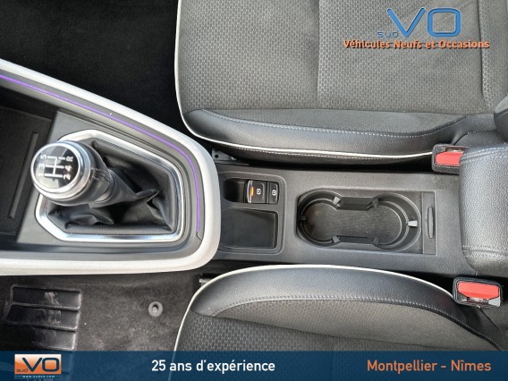 Aperçu de la photo 22 du véhicule RENAULT CLIO V