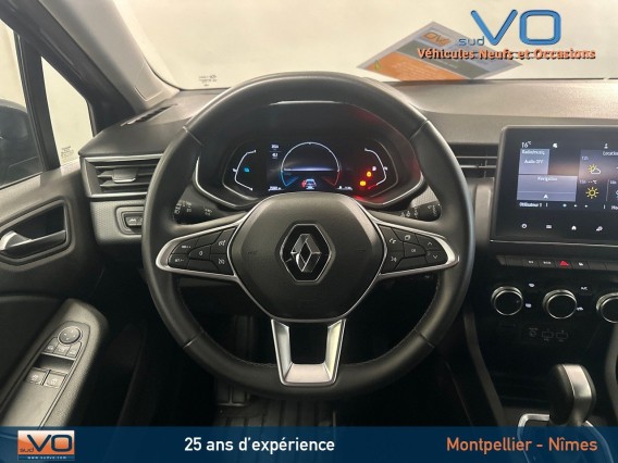 Aperçu de la photo 10 du véhicule RENAULT CLIO V