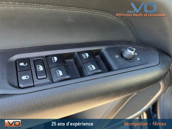 Aperçu de la photo 16 du véhicule JEEP COMPASS