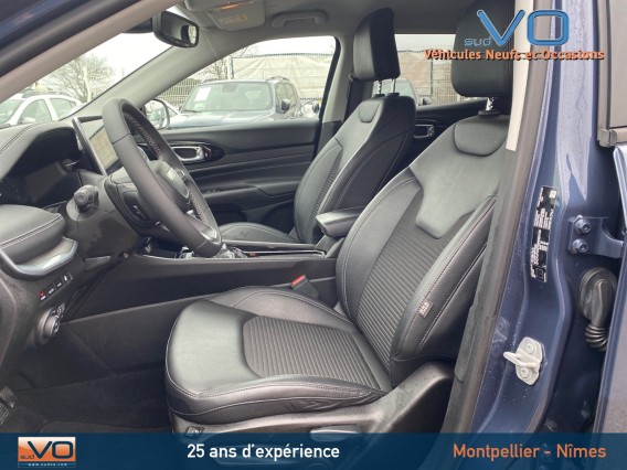 Aperçu de la photo 16 du véhicule JEEP COMPASS