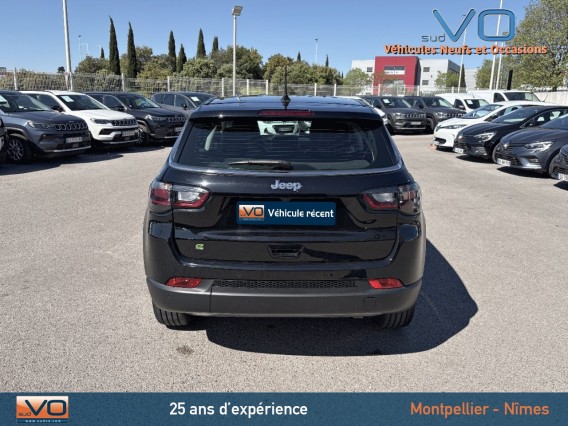 Aperçu de la photo 30 du véhicule JEEP COMPASS