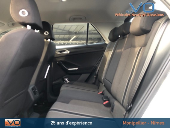 Aperçu de la photo 17 du véhicule VOLKSWAGEN T-ROC