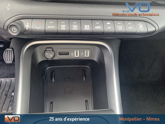 Aperçu de la photo 15 du véhicule JEEP AVENGER