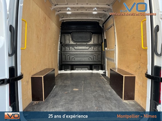 Aperçu de la photo 19 du véhicule VOLKSWAGEN CRAFTER VAN