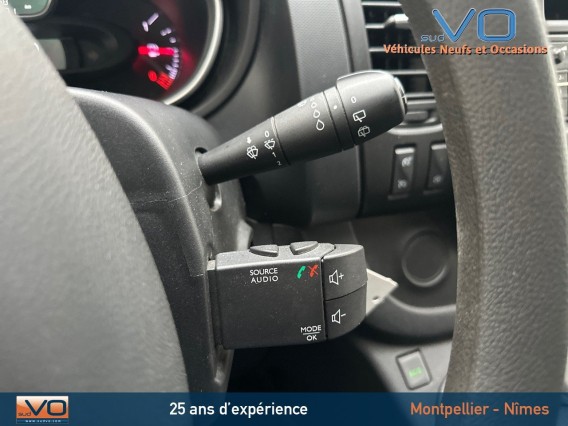Aperçu de la photo 26 du véhicule RENAULT TRAFIC COMBI