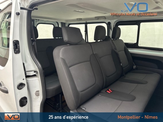 Aperçu de la photo 29 du véhicule RENAULT TRAFIC COMBI