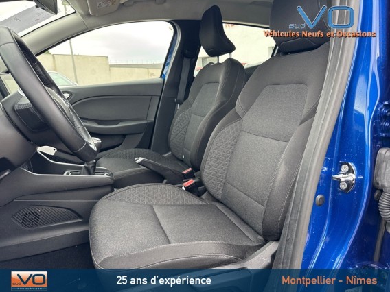 Aperçu de la photo 16 du véhicule RENAULT CLIO V