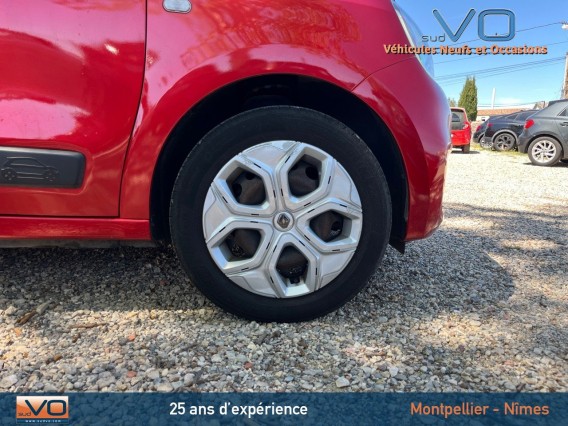 Aperçu de la photo 19 du véhicule RENAULT TWINGO III