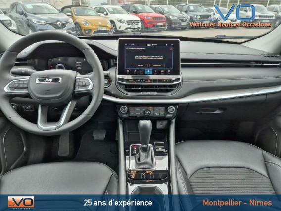Aperçu de la photo 9 du véhicule JEEP COMPASS