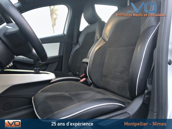 Aperçu de la photo 16 du véhicule RENAULT CLIO V