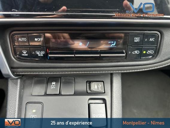Aperçu de la photo 16 du véhicule TOYOTA AURIS MY17