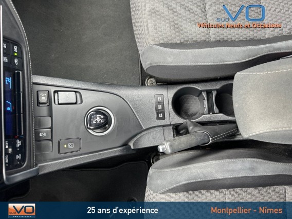 Aperçu de la photo 17 du véhicule TOYOTA AURIS MY17