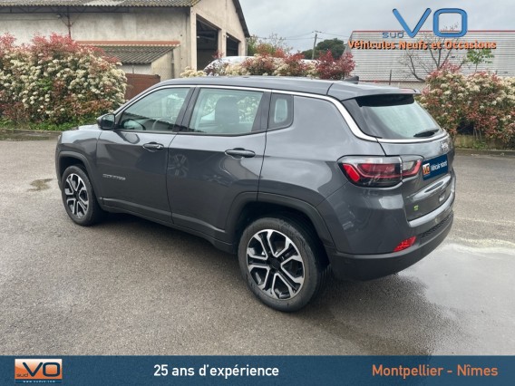 Aperçu de la photo 37 du véhicule JEEP COMPASS