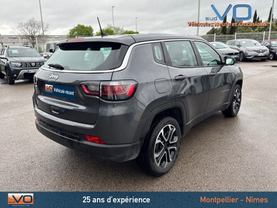 Aperçu de la photo 28 du véhicule JEEP COMPASS