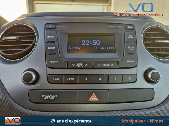 Aperçu de la photo 14 du véhicule HYUNDAI i10