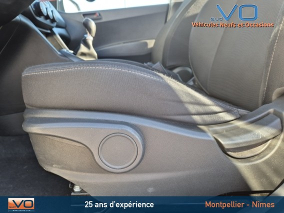 Aperçu de la photo 20 du véhicule HYUNDAI i10