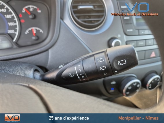 Aperçu de la photo 24 du véhicule HYUNDAI i10