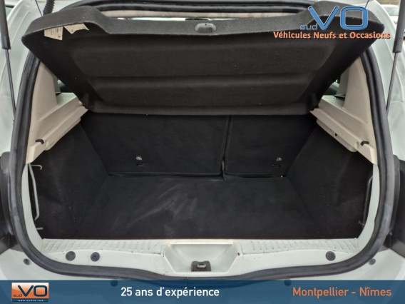 Aperçu de la photo 18 du véhicule DACIA SANDERO