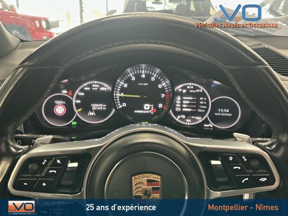 Aperçu de la photo 9 du véhicule PORSCHE CAYENNE