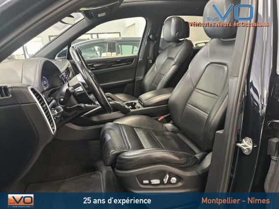 Aperçu de la photo 27 du véhicule PORSCHE CAYENNE