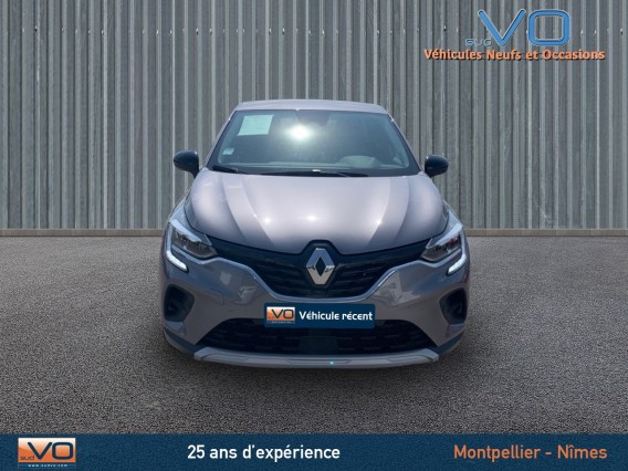 Aperçu de la photo 2 du véhicule RENAULT CAPTUR