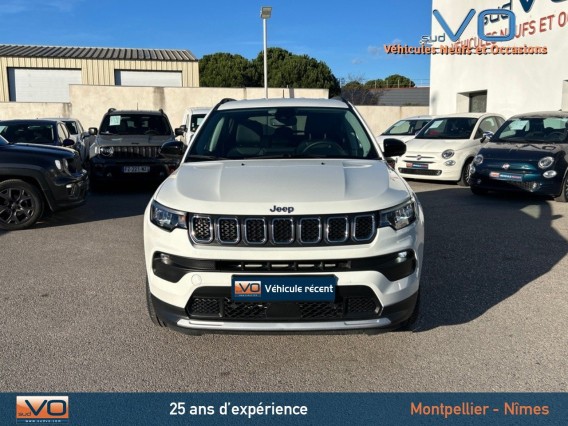 Aperçu de la photo 28 du véhicule JEEP COMPASS