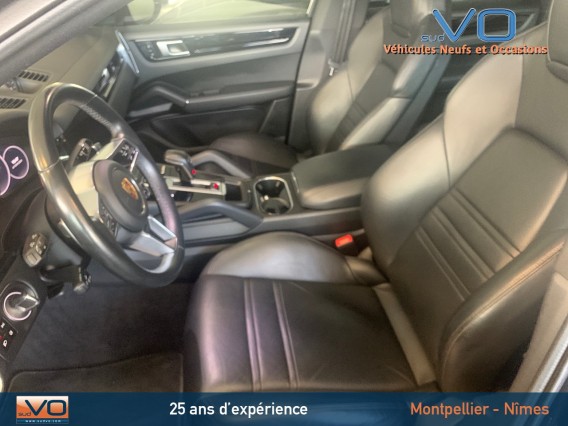 Aperçu de la photo 16 du véhicule PORSCHE CAYENNE COUPE