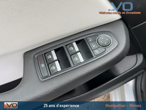 Aperçu de la photo 23 du véhicule RENAULT CLIO V