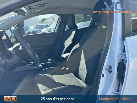 Aperçu de la photo 16 du véhicule RENAULT CLIO V