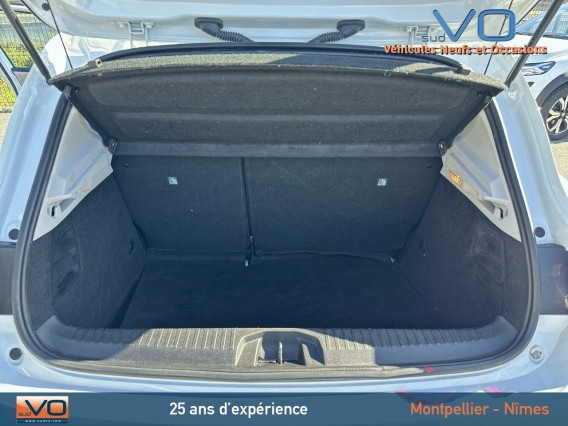 Aperçu de la photo 18 du véhicule RENAULT CLIO V