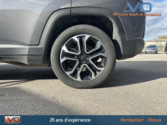 Aperçu de la photo 19 du véhicule JEEP COMPASS