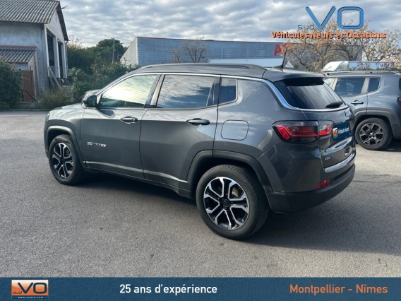 Aperçu de la photo 31 du véhicule JEEP COMPASS