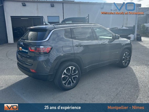 Aperçu de la photo 33 du véhicule JEEP COMPASS