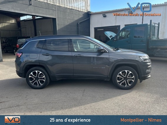 Aperçu de la photo 34 du véhicule JEEP COMPASS