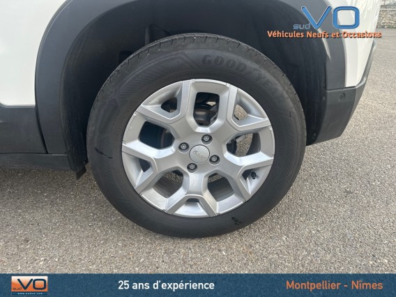 Aperçu de la photo 18 du véhicule JEEP AVENGER