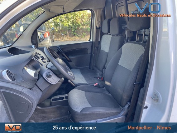 Aperçu de la photo 16 du véhicule RENAULT KANGOO EXPRESS