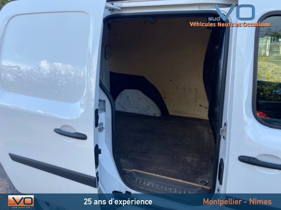 Aperçu de la photo 17 du véhicule RENAULT KANGOO EXPRESS