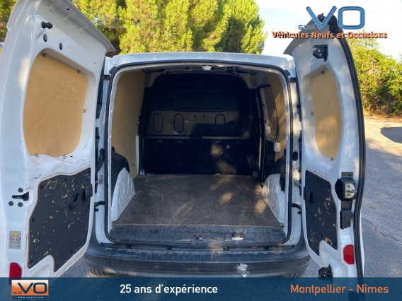 Aperçu de la photo 18 du véhicule RENAULT KANGOO EXPRESS
