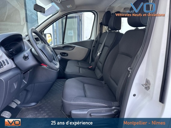 Aperçu de la photo 14 du véhicule RENAULT TRAFIC COMBI
