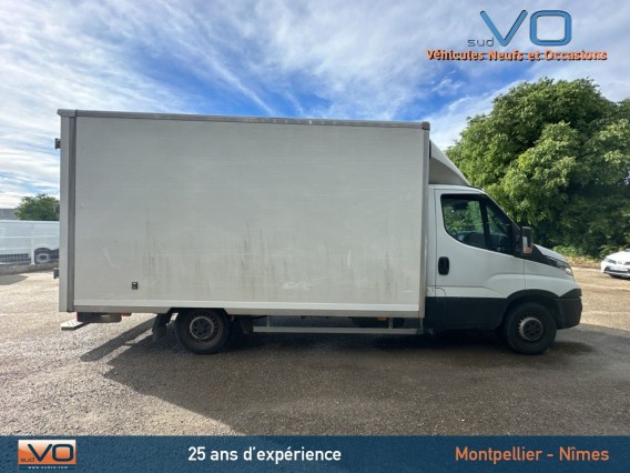 Aperçu de la photo 24 du véhicule IVECO DAILY CHASSIS CABINE