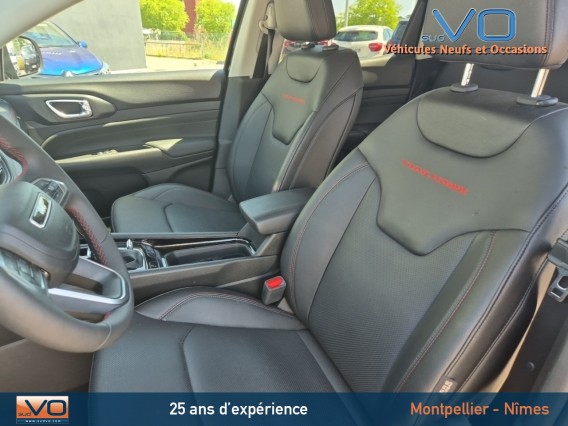 Aperçu de la photo 16 du véhicule JEEP COMPASS
