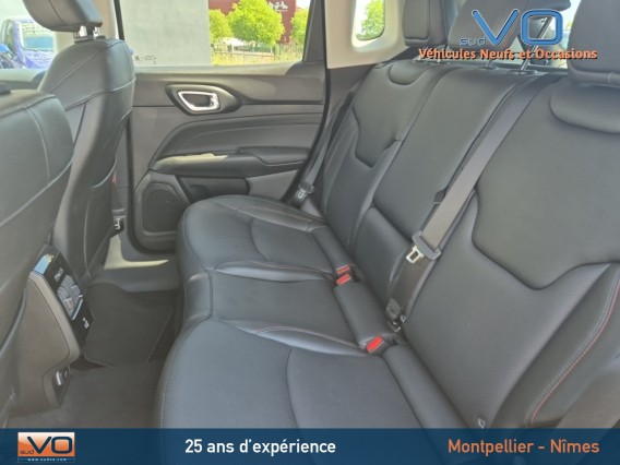 Aperçu de la photo 17 du véhicule JEEP COMPASS
