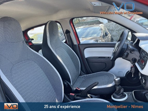 Aperçu de la photo 21 du véhicule RENAULT TWINGO III