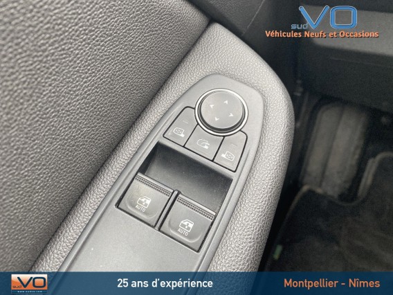 Aperçu de la photo 17 du véhicule RENAULT CLIO V