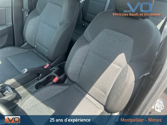 Aperçu de la photo 16 du véhicule RENAULT CLIO V