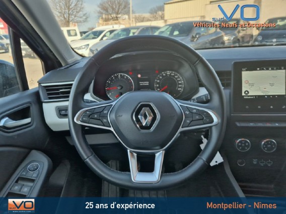 Aperçu de la photo 10 du véhicule RENAULT CLIO V