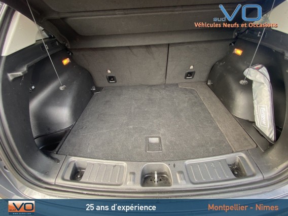 Aperçu de la photo 18 du véhicule JEEP COMPASS